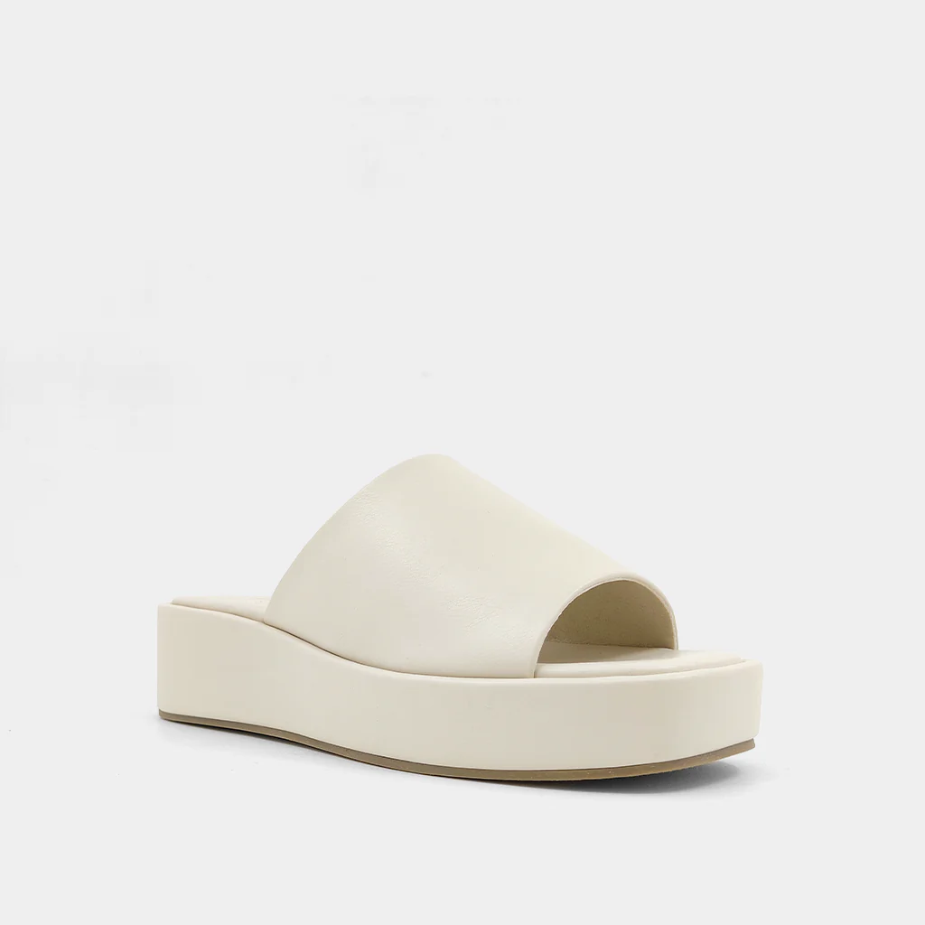 Lourdes Sleek Slides 鈥?Bone